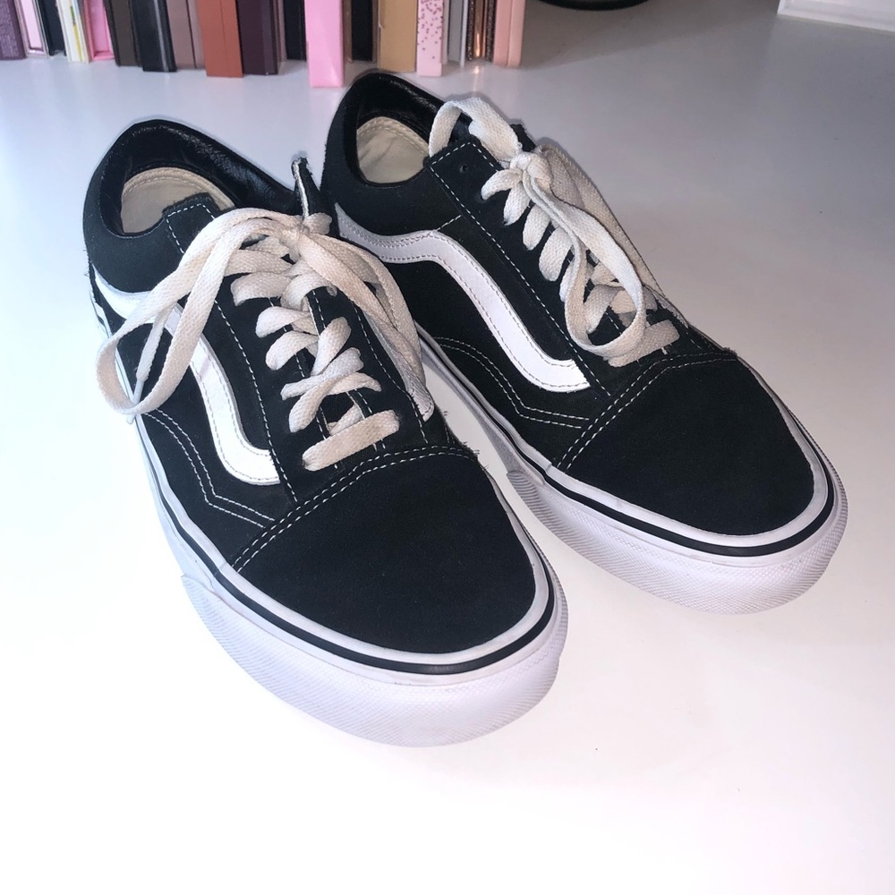 Black and white “Old Skool” Vans